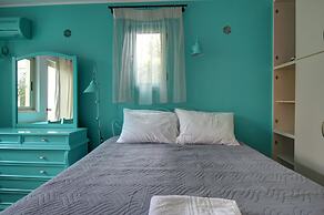 2 Bedroom Apartment on Beach Elias Lower