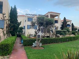 1 Bedroom Apartment on Beach Elias Upper