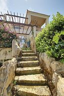 1 Bedroom Apartment on Beach Elias Upper