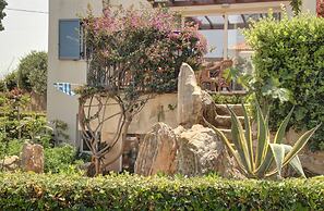 1 Bedroom Apartment on Beach Elias Upper