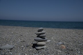 1 Bedroom Apartment on Beach Elias Upper