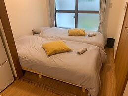 Compact 2DK apt in west Shinjuku