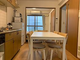 Compact 2DK apt in west Shinjuku