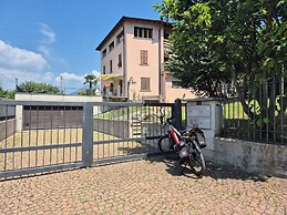 Executive Huge Flat in Central Lugano