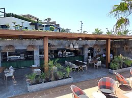 Gala Suites & Villas