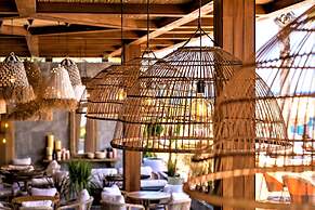 Gala Suites & Villas