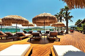 Gala Suites & Villas