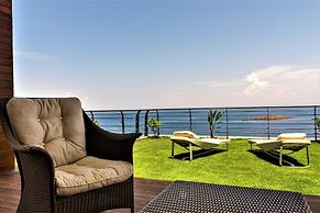 Gala Suites & Villas