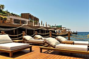 Gala Suites & Villas