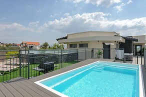 YalaRent Villa lumièra with Private Pool
