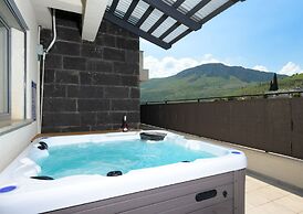 YalaRent Villa lumièra with Private Pool