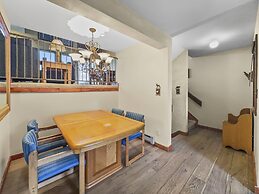 111 Corinthian Circle Unit H 3br 2ba 3 Bedroom Condo by RedAwning