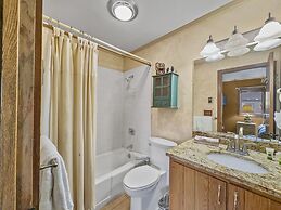 111 Corinthian Circle Unit H 3br 2ba 3 Bedroom Condo by RedAwning