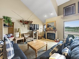 111 Corinthian Circle Unit H 3br 2ba 3 Bedroom Condo by RedAwning