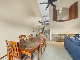 111 Corinthian Circle Unit H 3br 2ba 3 Bedroom Condo by RedAwning