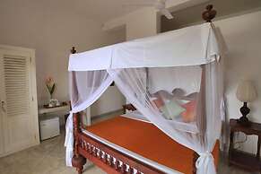 Far Horizons Villa by Angel