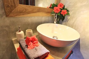 Far Horizons Villa by Angel