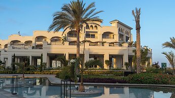 Cleopatra Sidi Heneish