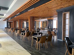 Vzmorie Resort Hotel