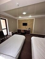 Vzmorie DeLuxe hotel