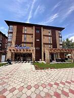 Vzmorie DeLuxe hotel