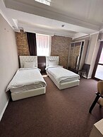 Vzmorie DeLuxe hotel