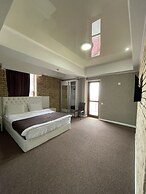 Vzmorie DeLuxe hotel