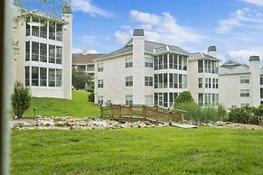 Brookside Duo - Peaceful Views!