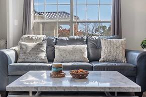 Brookside Duo - Peaceful Views!