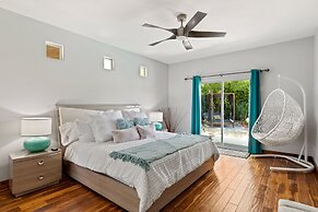 Haleola Palm Springs - Private Pool