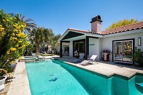 Haleola Palm Springs - Private Pool