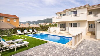 Luxury villa Bachin - family villa