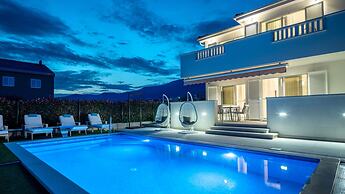 Luxury villa Bachin - family villa