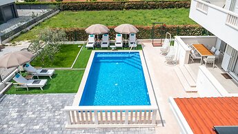 Luxury villa Bachin - family villa