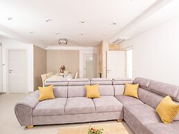 Luxury villa Bachin - family villa