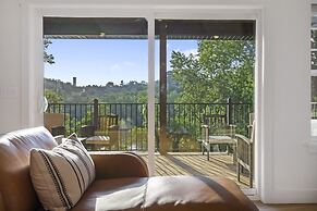 New Lakeview Penthouse - Amenities Galore!