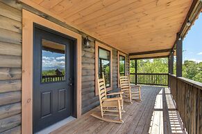 Pet Friendly Cabin Hot Tub, Games & Fishing Pond