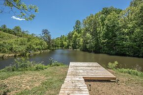 Pet Friendly Cabin Hot Tub, Games & Fishing Pond