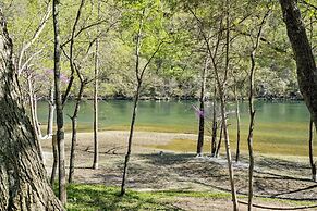 Lakefront Paradise at the Pointe