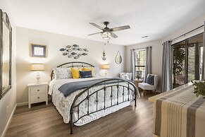 Lakefront Paradise at the Pointe