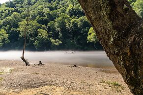 Lakefront Paradise at the Pointe