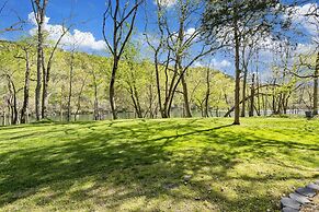 Lakefront Paradise at the Pointe