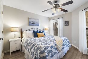 Lakefront Paradise at the Pointe