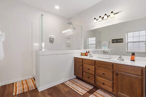 New Lakefront Sanctuary Duo - Island Living!