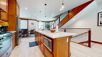 Obsidian Dreaming - On the Sierra Star Golf Course