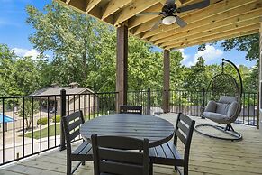 New Lakeside Haven - Picturesque