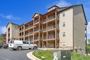 New Lakeside Haven - Picturesque