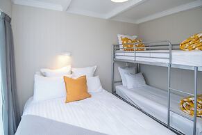 Whispering Sands Motel