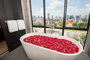 GLOW PARK HOTEL Grand Royal Palace