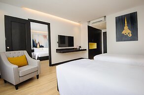 GLOW PARK HOTEL Grand Royal Palace